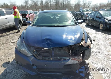 2018 Nissan Altima 2.5 Sr из США, поврежденный, VIN 1N4AL3AP2JC265422